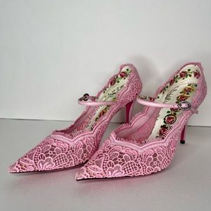 Gucci | Virginia Lace Pattern Pumps